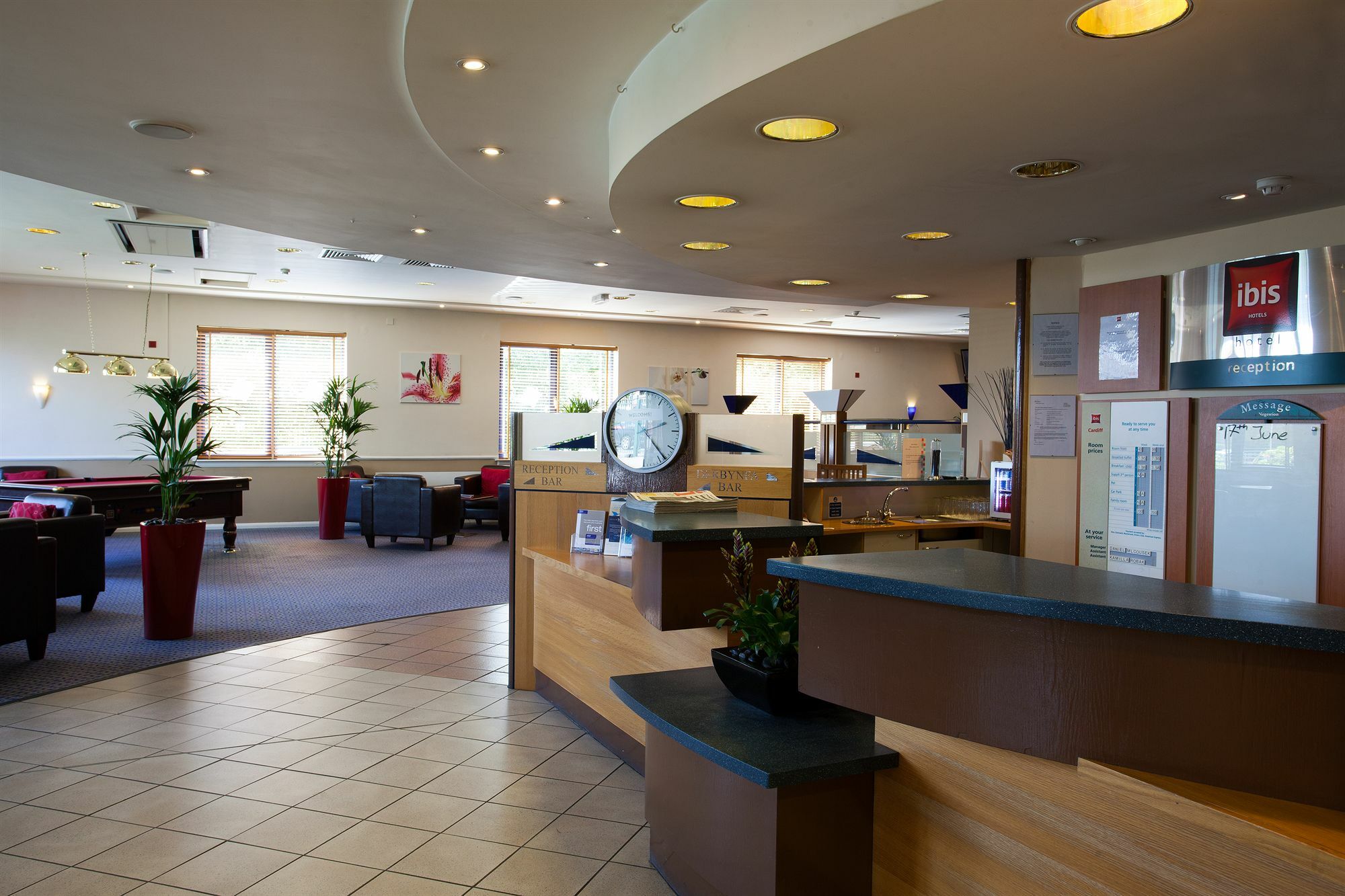 מלון Ibis Cardiff Gate - International Business Park מראה חיצוני תמונה